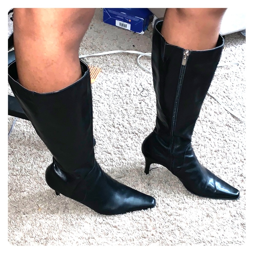 Hot boots 🔥